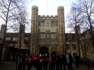 Todo el grupo en Cambridge